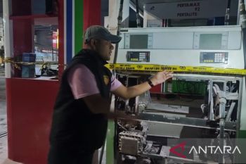 Mesin pompa SPBU di Pondok Bambu Jakarta Timur meledak