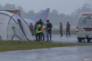 Angkasa Pura simulasi penanganan penumpang terinfeksi penyakit menular