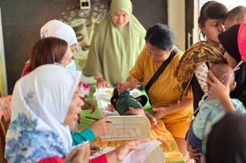 Kolaborasi Alfamart-Zwitsal di Batam edukasi pentingnya 1.000 HPK