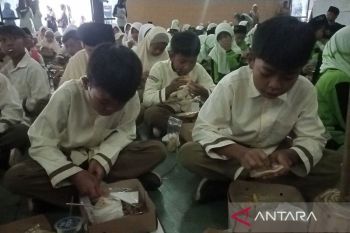 BPPSDM KKP gelar Makan Bergizi Gratis di Panembangan  Banyumas