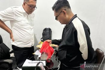 Kabid SMK Dikbud NTB terjaring OTT jadi tersangka korupsi