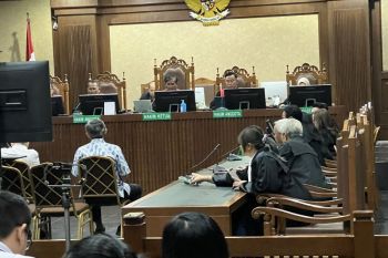 "Crazy rich" Surabaya" dituntut 16 tahun penjara terkait korupsi Antam