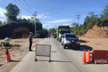Jalan Lintas Riau-Sumbar masih perbaikan, sistem buka tutup diberlakukan