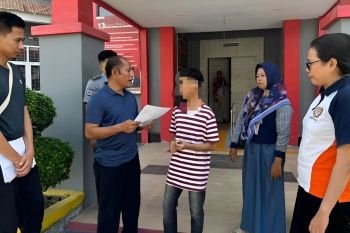 LPKA-Palu beri pembebasan bersyarat kepada salah satu anak binaan
