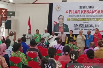 Anggota DPR RI ajak warga Biak Numfor implementasi empat pilar kebangsaan