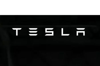 Saham Tesla rontok, alami penurunan terbesar dalam 5 tahun terakhir