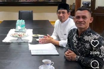 Dua warga Kampar nekat cegat Jokowi di Solo, diduga curhat penyerobotan lahan