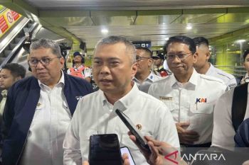 Menhub memastikan kesiapan sarana transportasi selama Natal dan tahun baru