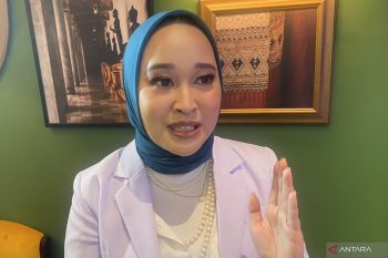 Wanita usia 25 tahun butuh itamin D agar kulit tetap sehat