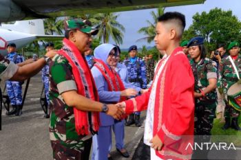 Pangkoopsudnas tinjau program ketahanan pangan Lanud Pattimura Ambon