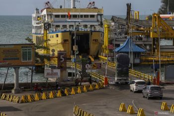 ASDP memastikan adanya skema "refund" tiket saat cuaca buruk