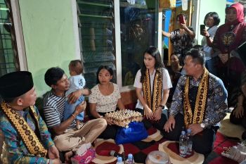 Wamen Kemendukbangga kunjungi keluarga rawan stunting di Lampung Tengah