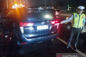 Hujan deras di tol Sidoarjo, dua kecelakaan terjadi berdekatan