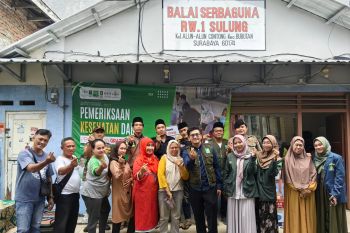 LKNU Surabaya adakan pengobatan gratis untuk ibu-ibu di Bubutan
