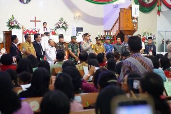 Suasana Natal di Pekanbaru