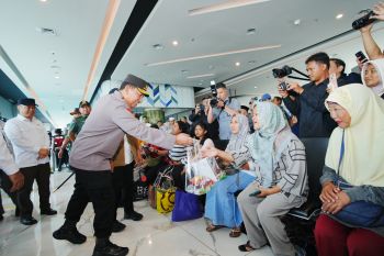 Kapolri tinjau langsung kesiapan Pelabuhan Merak di masa Natal-Tahun Baru