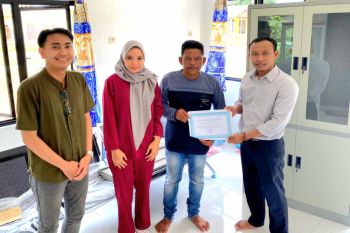 Peduli kesehatan masyarakat, PT Globalindo Alam Perkasa bantu fasilitas Pondok Bersalin Desa di Dusun Rongkang