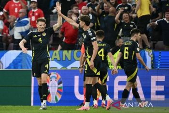 Scott McTominay terpilih sebagai pemain terbaik Skotlandia 2024