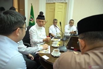 Gubernur: Penerbangan Singapura-Padang buka peluang ekonomi dan wisata