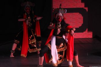 Pagelaran wayang topeng di Malang