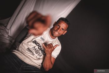 Pemain Eber Bessa ungkap perasaan kembali bermain di Indonesia