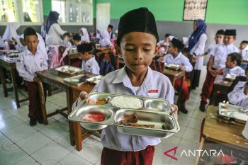 Istana ungkap sebagian besar siswa SD habiskan menu sayuran karena rasa disesuaikan