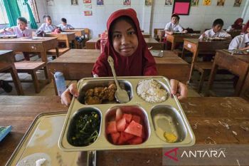 Makanan di program makan bergizi gratis kandung gizi tinggi