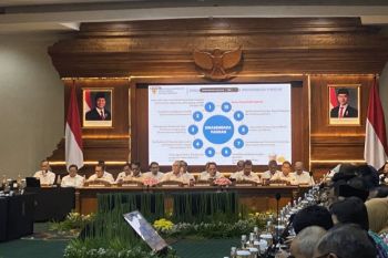 Mentan: stabilitas harga dan serapan hasil panen petani percepat swasembada pangan