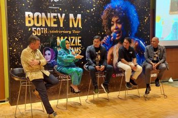 Penyanyi legendaris Hetty Koes Endang antusias bergabung dalam konser 50 tahun Boney M
