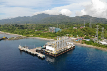 Kunjungan ke Maluku, Menteri ESDM Pastikan Listrik PLN di Indonesia Timur Andal Hadapi Nataru
