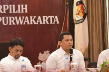 Binzein-Abang Ijo ditetapkan KPU Purwakarta jadi bupati-wabup terpilih