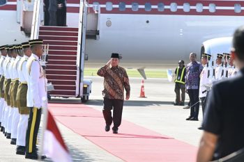 Prabowo lakukan pertemuan bilateral dengan Anwar Ibrahim