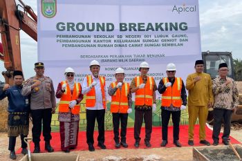 Apical bangun kompleks baru untuk SD di Lubuk Gaung