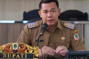 Bupati Kapuas Hulu minta polisi awasi penyaluran BBM di SPBU