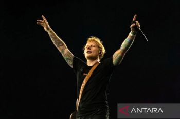 Ed Sheeran dan ROSE Blackpink jadi pengisi musik Film Formula 1