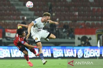 Ze Valente pulang ke Yogya, kali ini berseragam PSIM