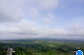 Semeru kembali erupsi dengan tinggi letusan hingga 700 meter