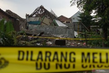 BPBD salurkan bantuan korban ledakan rumah di Mojokerto