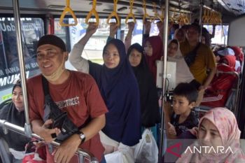Pemkab Bekasi kaji bentuk BUMD kelola Trans Wibawa Mukti