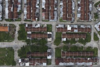 Sistem transportasi harus jadi syarat lokasi program tiga juta rumah&nbsp;