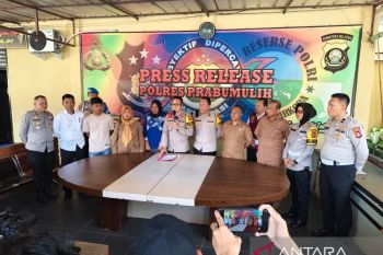 Polisi yang terlibat lakalantas berujung penganiayaan di Prabumulih disanksi