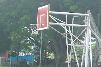 Biak siapkan sarana prasarana olahraga salurkan bakat anak di kampung