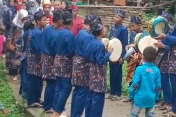 Polairud Jambi bina remaja Pulau Pandan melalui kesenian hadroh