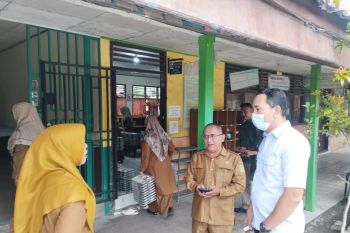 Program makan bergizi gratis resmi dimulai di lima SD Dumai, Polisi turun memantau