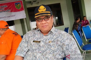 Kades diberhentikan karena selingkuh dan korupsi dana desa