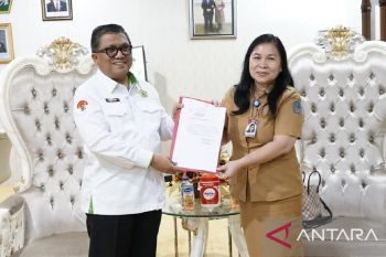 Pemprov Sulut serahkan rekomendasi petugas haji 2025
