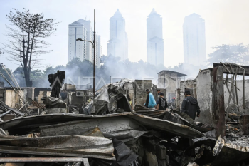 Kebakaran permukiman padat penduduk di Kemayoran