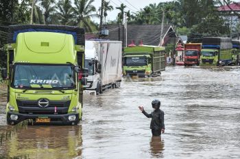 Jalan Lintas Sumatera di Jambi sudah bisa dilalui