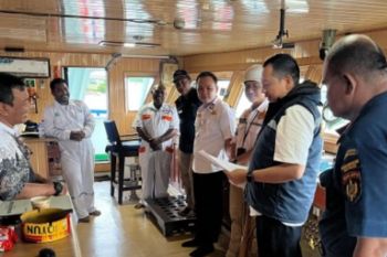 BPTD Maluku periksa  pelayanan kapal tingkatkan kualitas transportasi