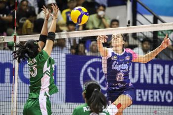 Jakarta Livin Mandiri kalahkan Yogya Falcons